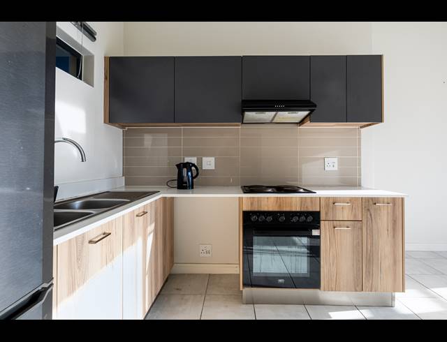 1 BEDROOM APARTMENT TO LET IN GREENBAY ECO ESTATE